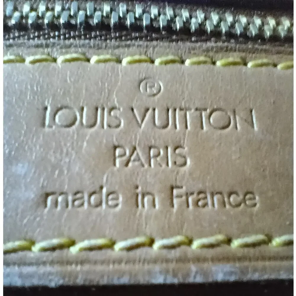 LOUIS VUITTON Vintage Large Monogram Bucket GM Bag w/ COA - GUC